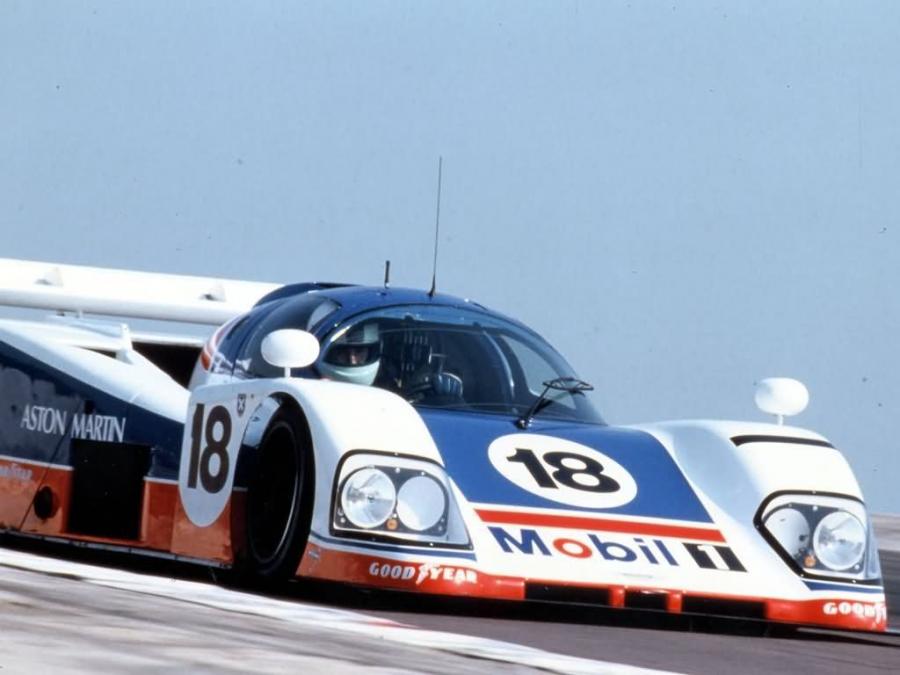  Aston Martin AMR1 1988 года  (фото 16 из 44)